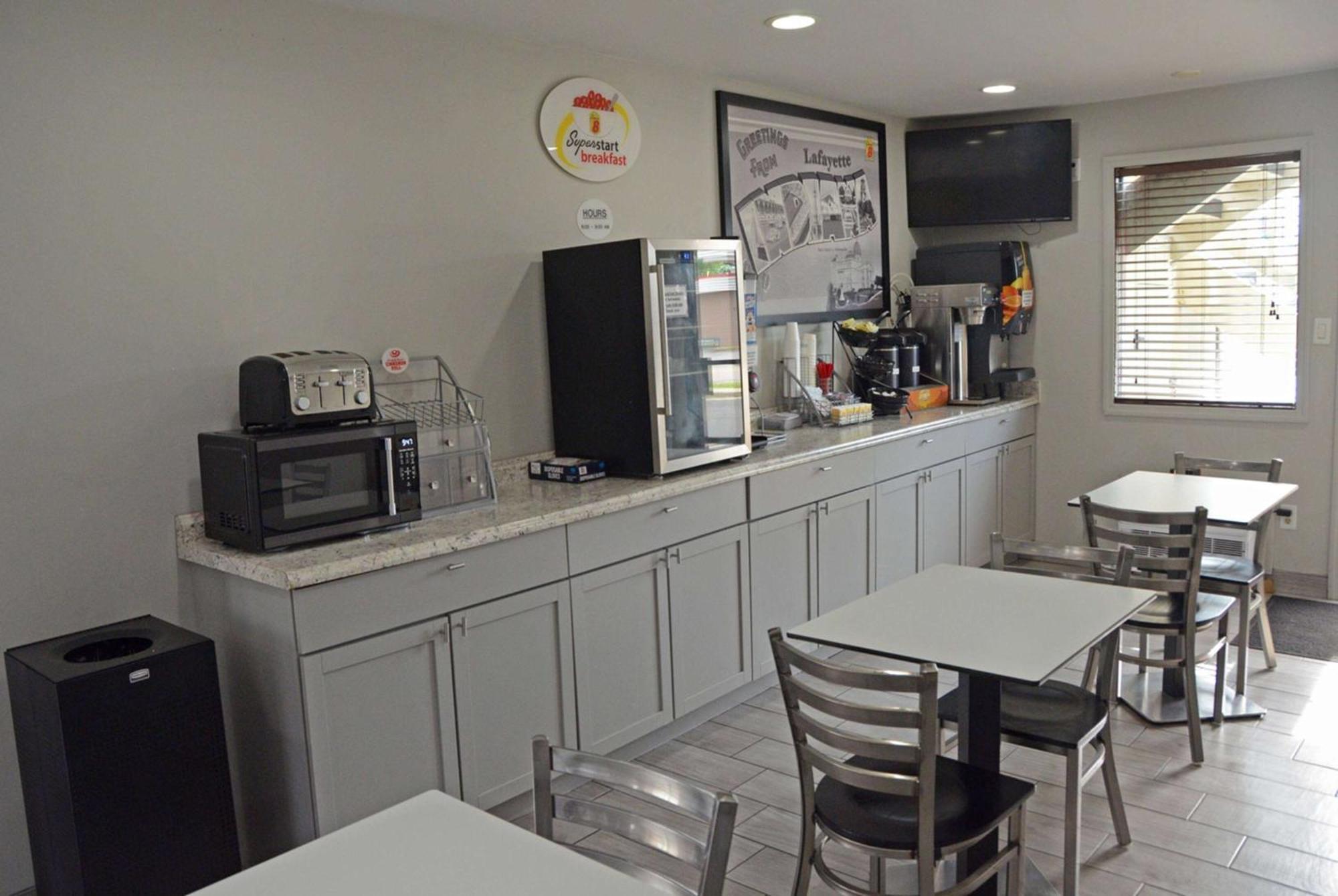 Super 8 By Wyndham Lafayette Motel Ngoại thất bức ảnh